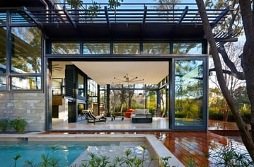 Exterior by the pool GL_9453
